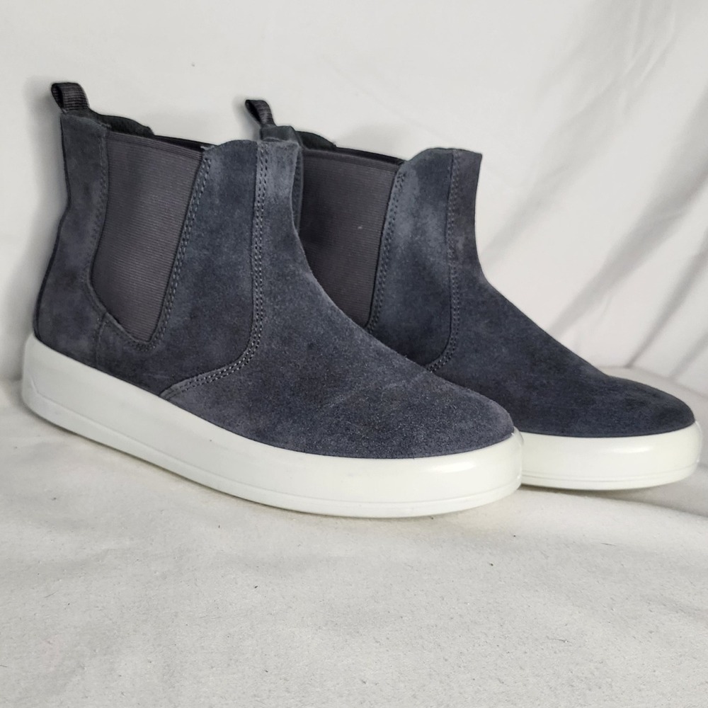 ECCO Suede Chelsea Boots Platform Ankle Booties Comfort Gray EU 37 US 6.5